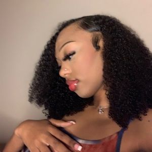 Meet your Posher, Essence